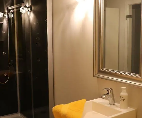 Apartmán Zum-butterstock *